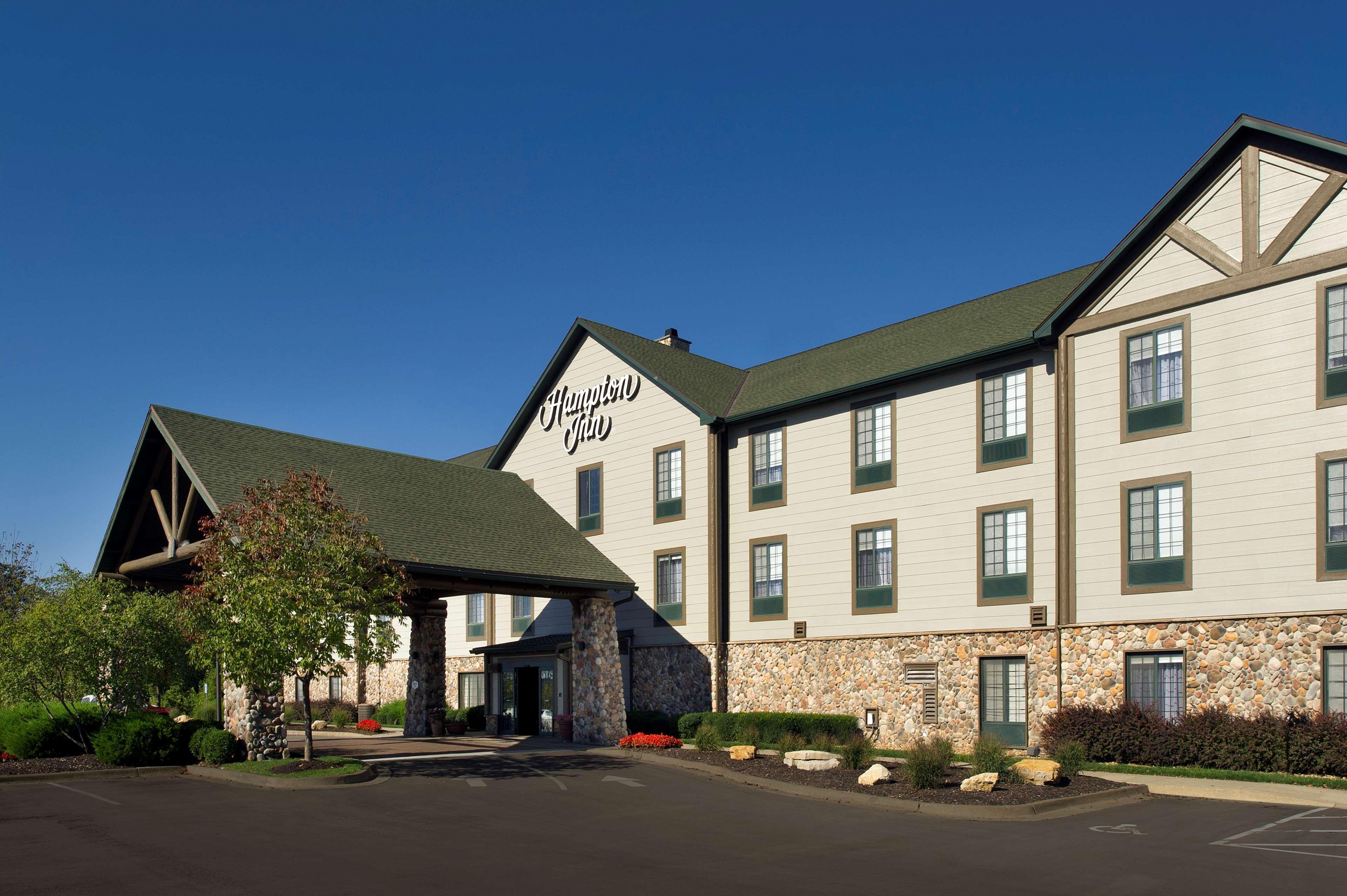 Hampton Inn Kansas City The Legends Zewnętrze zdjęcie