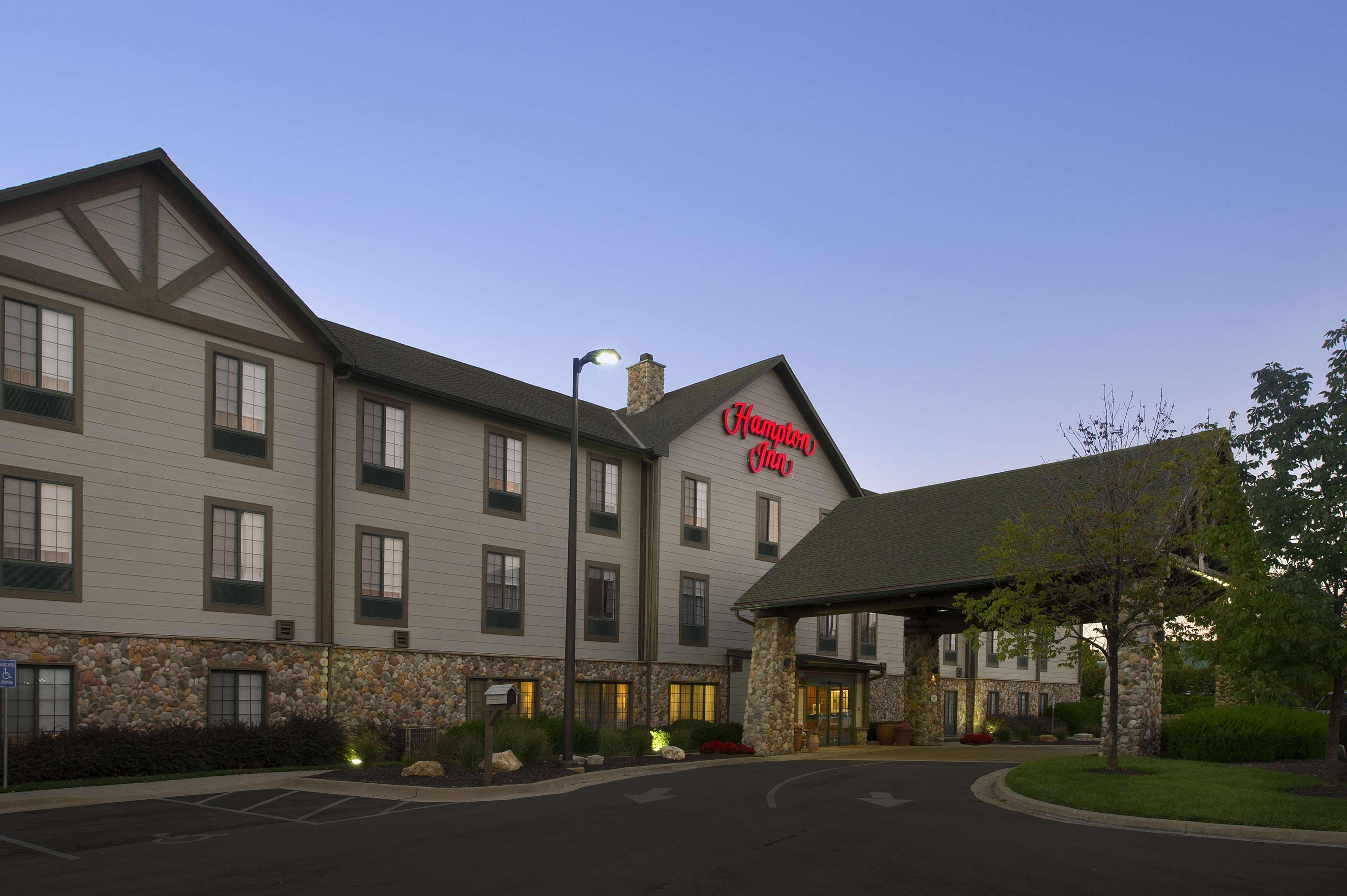 Hampton Inn Kansas City The Legends Zewnętrze zdjęcie