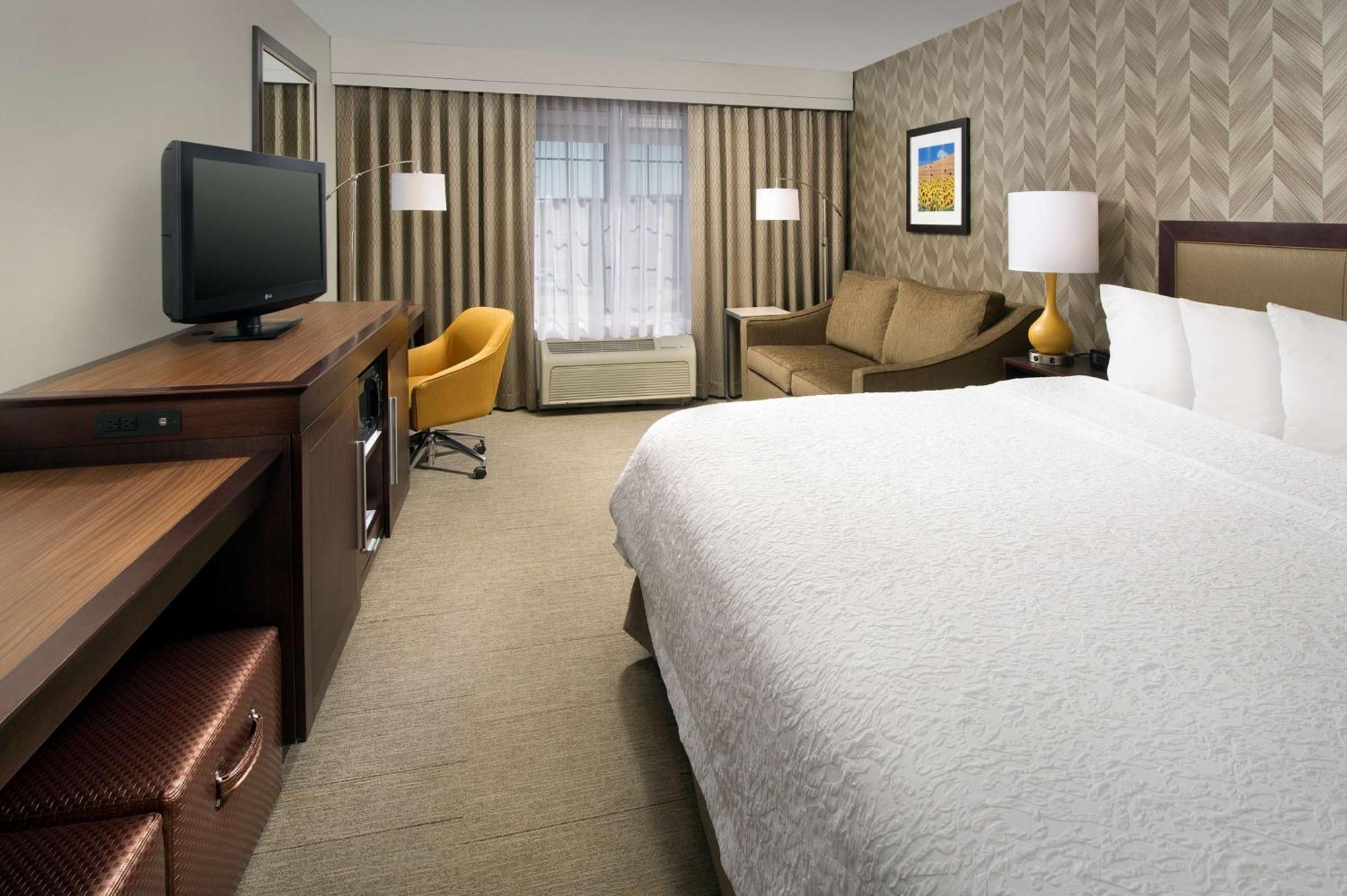 Hampton Inn Kansas City The Legends Zewnętrze zdjęcie